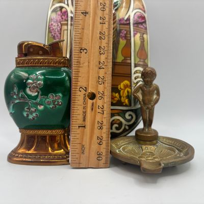 LOT 67: Vintage Floral Chinoiserie Style Geen Enamel & Gold Tone Table Lighter, Brass Manneken Pis Souvenir Ashtray & Peacock...