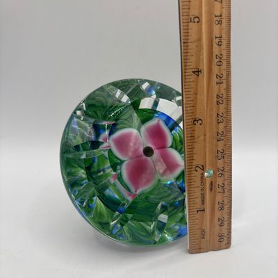 LOT 64: Youghiogheny Floral Diamond Shaped Art Glass Papeweight signed T. Trigs 2001