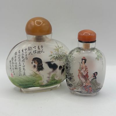 LOT 71: Vintage Chinese Reverse/Inside Painted Snuff Bottles w/Agate Tops