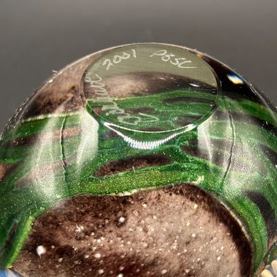 LOT 98: Art Glass Perfume Bottle: Eickholt 2001