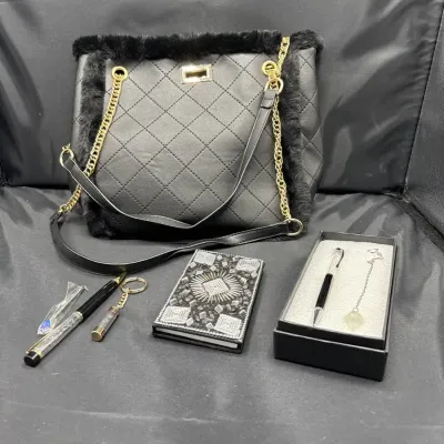Purse And Desk Accessories 
