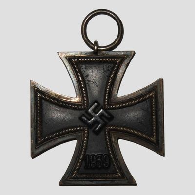 WWII German 1939 Iron Cross, 2nd Class Award