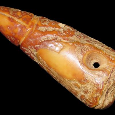 1 7/8" Rare Eskimo Bird Effigy Harpoon Head Amulet, Saint Lawrence Island, Alaska