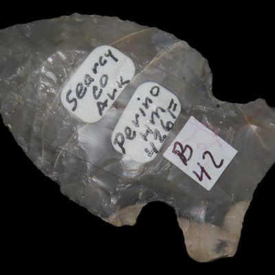 2 1/8" x 1 1/4" Hickory Ridge Point, Perino COA, Calf Creek Cave, Searcy Co., Arkansas, Found by Charlie Hix Jr.