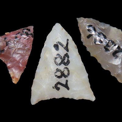 Lot of 3 Triangular Fresno Points, J.J. Currie Ranch, Randall Co., Texas, Palo Duro Canyon, Thomas Draw at Big Falls Sites
