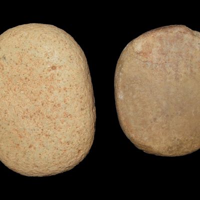 Lot of 2 Manos, Largest 4 3/8", New Mexico
