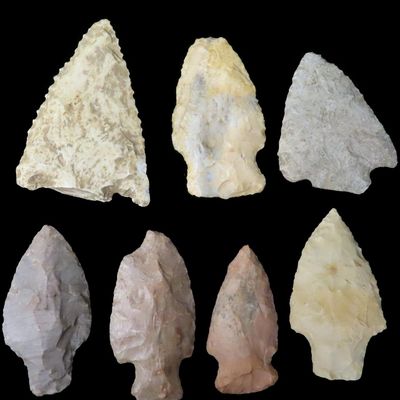 Lot of Woodland / Archaic Points, Iowa