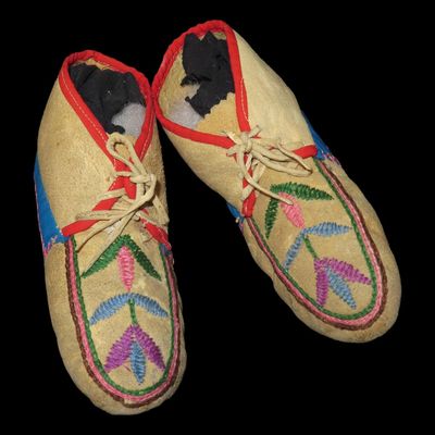 6 1/2" Native American Plains Moccasins