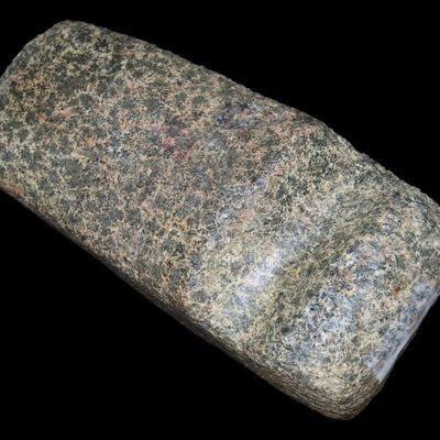 4 1/16" x 1 3/4" x 1 3/8" Keokuk Axe, Motley COA, Eastern Iowa