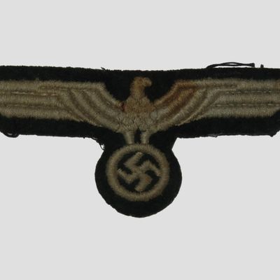 WWII German National Socialist War Victim Care Pin / Tinnie, Maker's Mark on Reverse