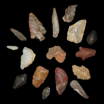 Lot of Scrapers, Points, and Broken Points, Various Chert Types, Great Study Pieces
