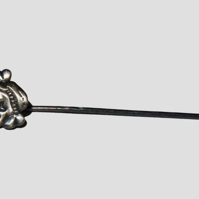 2" WWII German SS Skull Stick Pin Badge
