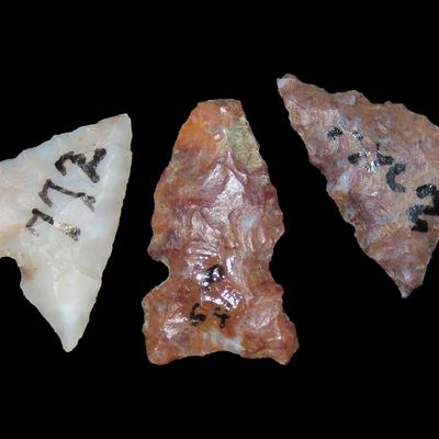 Lot of 3 Triangular Fresno Points, J.J. Currie Ranch, Randall Co., Texas, Palo Duro Canyon, Thomas Draw at Big Falls Sites