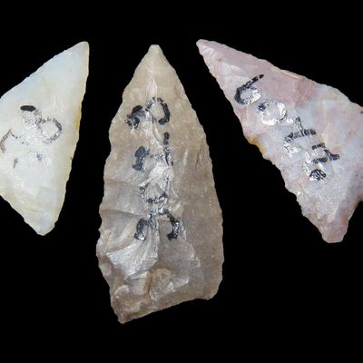Lot of 3 Triangular Fresno Points, J.J. Currie Ranch, Randall Co., Texas, Palo Duro Canyon, Thomas Draw at Big Falls Sites