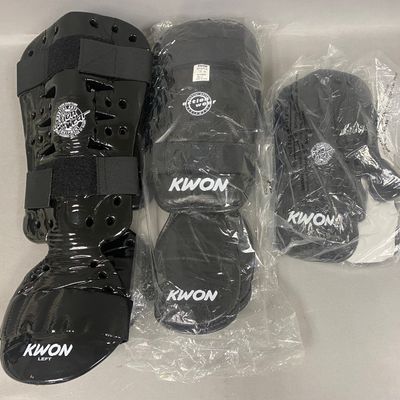 Kwon Action Wear Mixed Martial Arts Sparring Gear