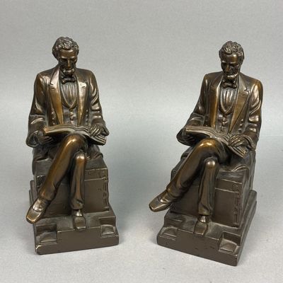 Cast Bronze Seated Abraham Lincoln Bookends