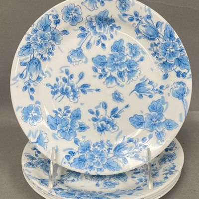 5 Corelle Blue Floral Vitrelle Salad Plates