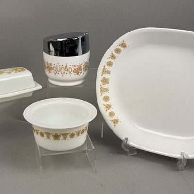 Pyrex Butterfly Gold Collection