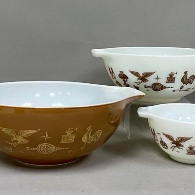 Pyrex Early American Cinderella Nesting Bowls