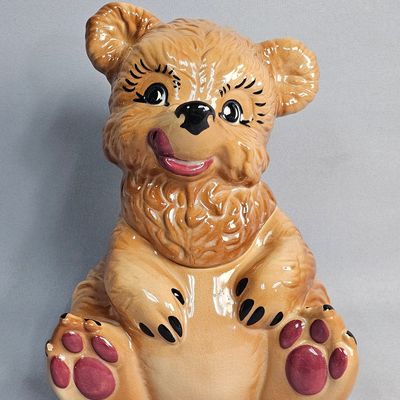 Gilner Ceramic Seated Bear Cookie Jar