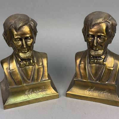 A. Lincoln Bronze Bust Bookends