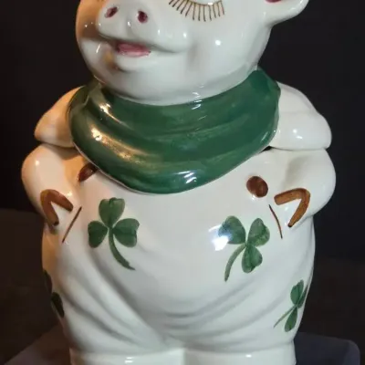 Shawnee "Smiley Pig" Cookie Jar