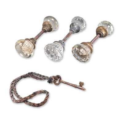 4pc Collection of Antique Glass Doorknobs and Key