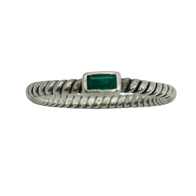 Signed Sterling Emerald Twisted Band Ring Sz 6