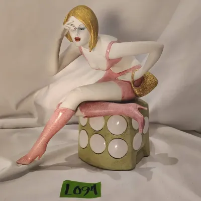 Vintage Italian Porcelain Stylish Girl