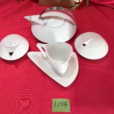Space Age Porcelain 