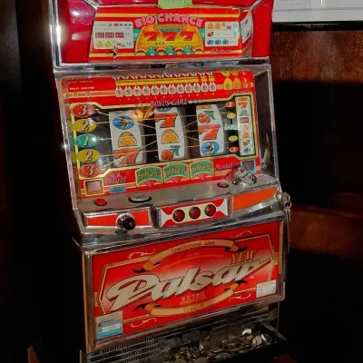 Vintage Japanese Pachislo Machine 