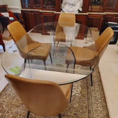 Glass Dining Room Table And Four Chairs