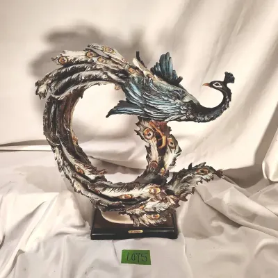 Vintage Limited Edition Giuseppe Armani Peacock Figurine