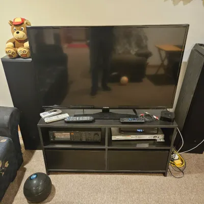 47 in t v including stand and speakers