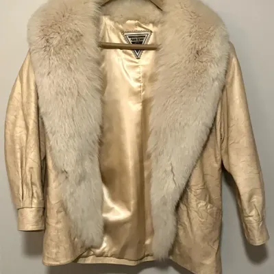 Vintage Women's J. Percy For Marvin Richards Size Medium Leather Coat