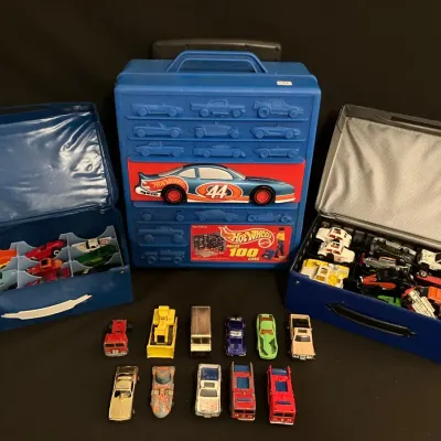 Vintage (70's-90's) 1:64 Scale Hot Wheels Diecast Cars with Cases