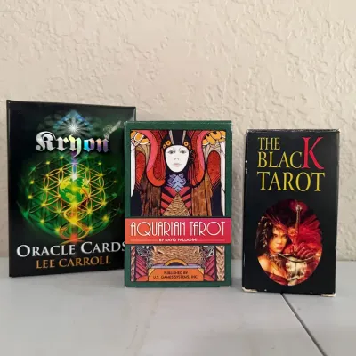 Luis Royo The Black Tarot 1st Edition 1998, The Aquariun Tarot, Oracle Cards