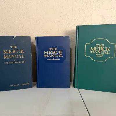 Vintage Merck Manuals Diagnosis & Therapy Indexed 8th 10th 16th