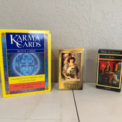 Tarot Cards The Roman By Christine Cianci, Millennium 1994 By Simpson Krause