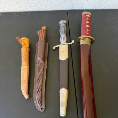 Red Tanto Dagger, Highlander Marto Dagger, Fjord Filet Knife, Finnish Puukko Knife