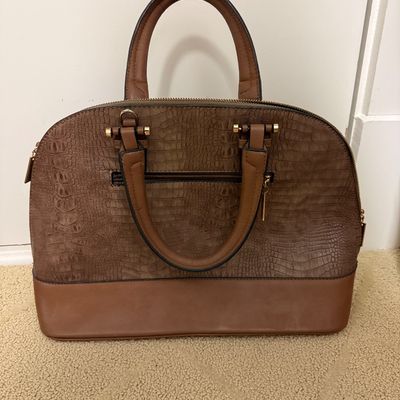 Sale Photo Thumbnail #189