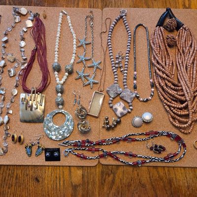 Sale Photo Thumbnail #194