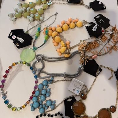 Sale Photo Thumbnail #104