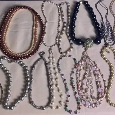 Costume Jewelry Necklaces Monet, Oscar De La Renta 