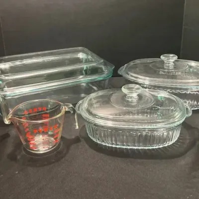 Pyrex And More (9)
