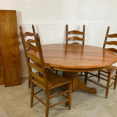 Oak Pedestal Dining Table with Chairs & Leaves