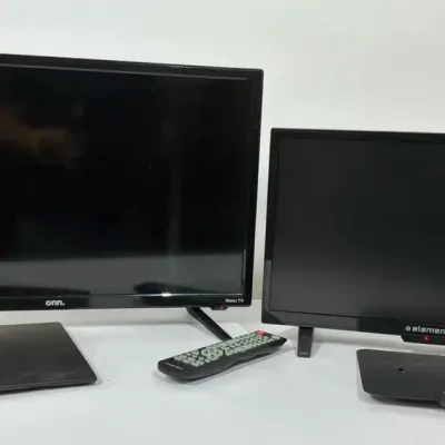 Onn Roku TV and Element TV with Antennas
