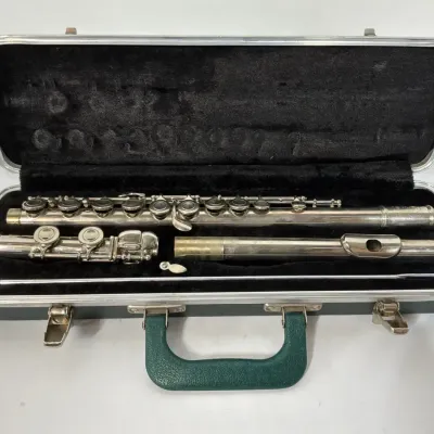 Bundy Selmer Flute with Hard Case
