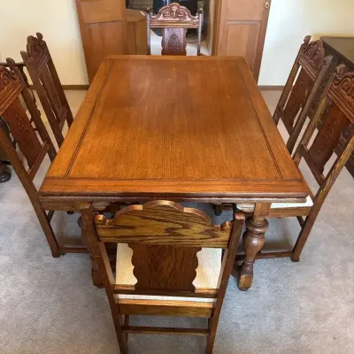 Vintage Oak Extendable Dining Table & Chair Set 59”L × 38”W, Fully extended: 84”L (7 ft) × 38”W