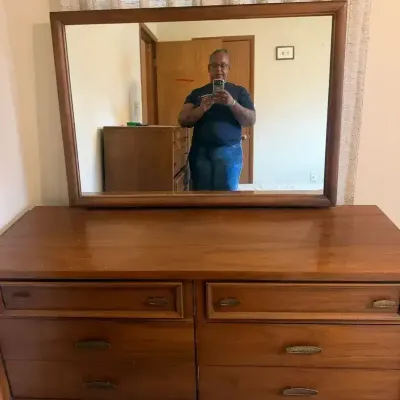 Vintage Mid-Century Modern Dresser with Mirror / Bedroom Dresser - 54”x 30”x 18” Matching Set 
